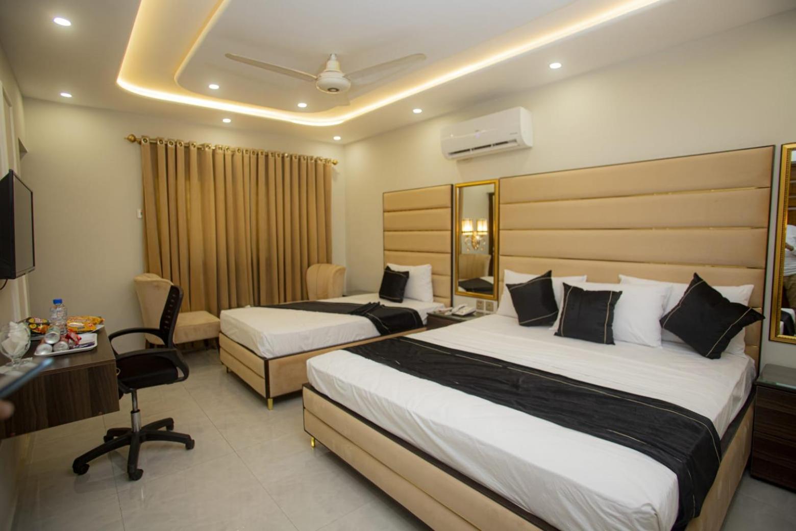 Hotel White Season Gulberg Lahore Exterior foto